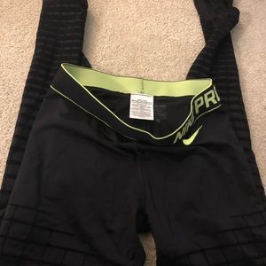 Nike pro black leggings - Large!